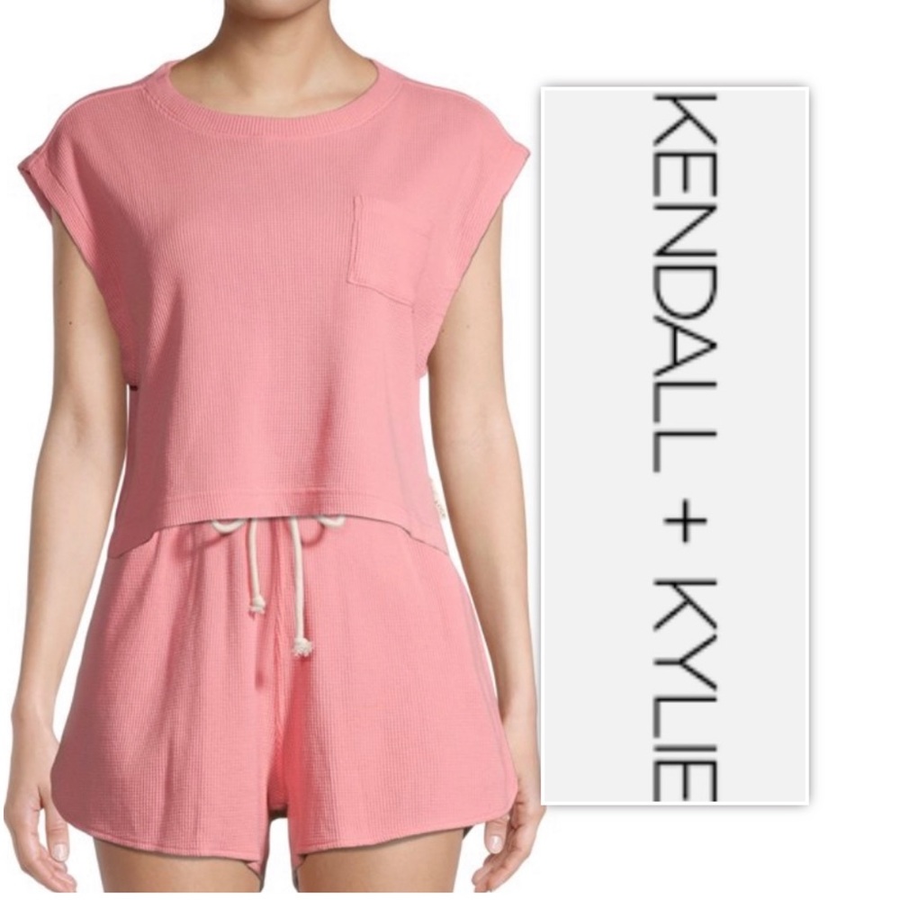 Kendall + Kylie Lounge Shorts & Muscle T-Shirt - Lounge Shorts Set in Sunset